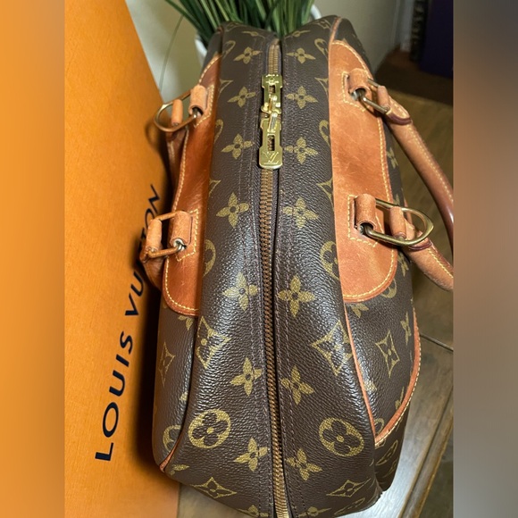 Authentic Louis Vuitton Deauville - Picture 14 of 16